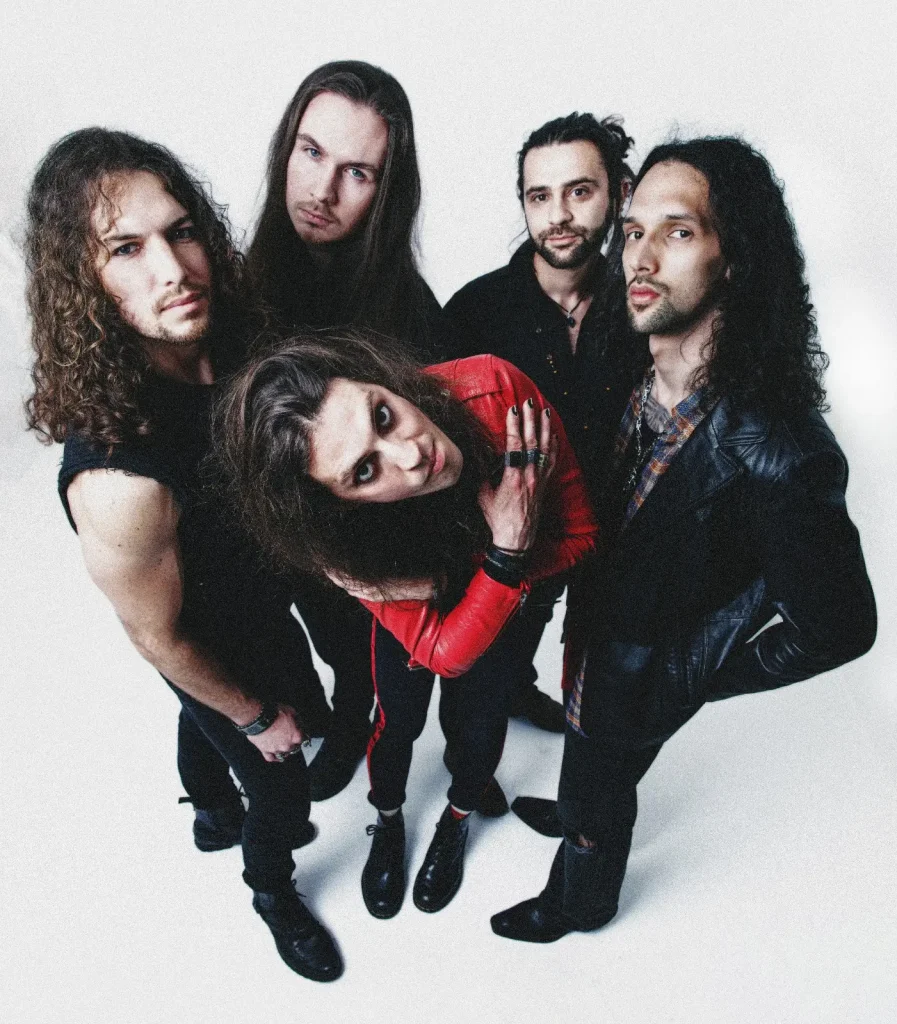Rusty Halo London Band. Altin Gjoni, Mircha Ivens, Marc Nordhausen, Ryan Hale, Adriaan Kasteleijn